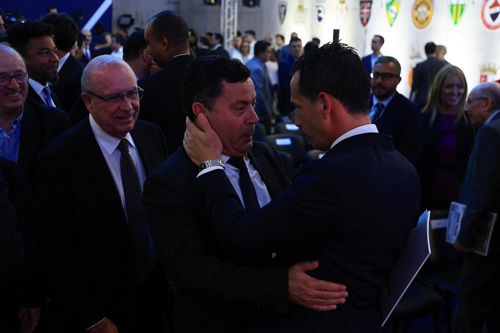 As melhores imagens de um momento de união