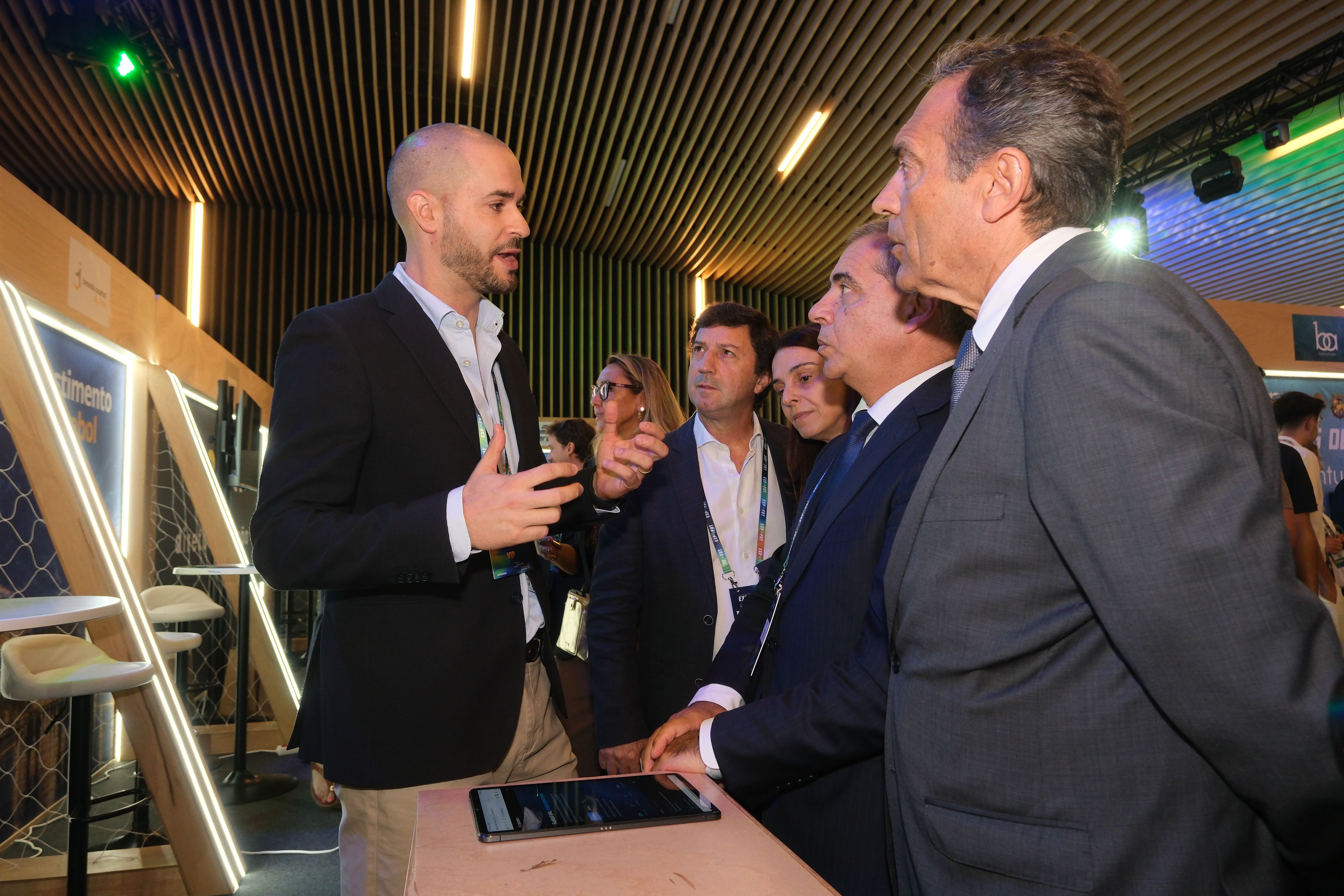 Reinaldo Teixeira abre as portas da EXPOFUT