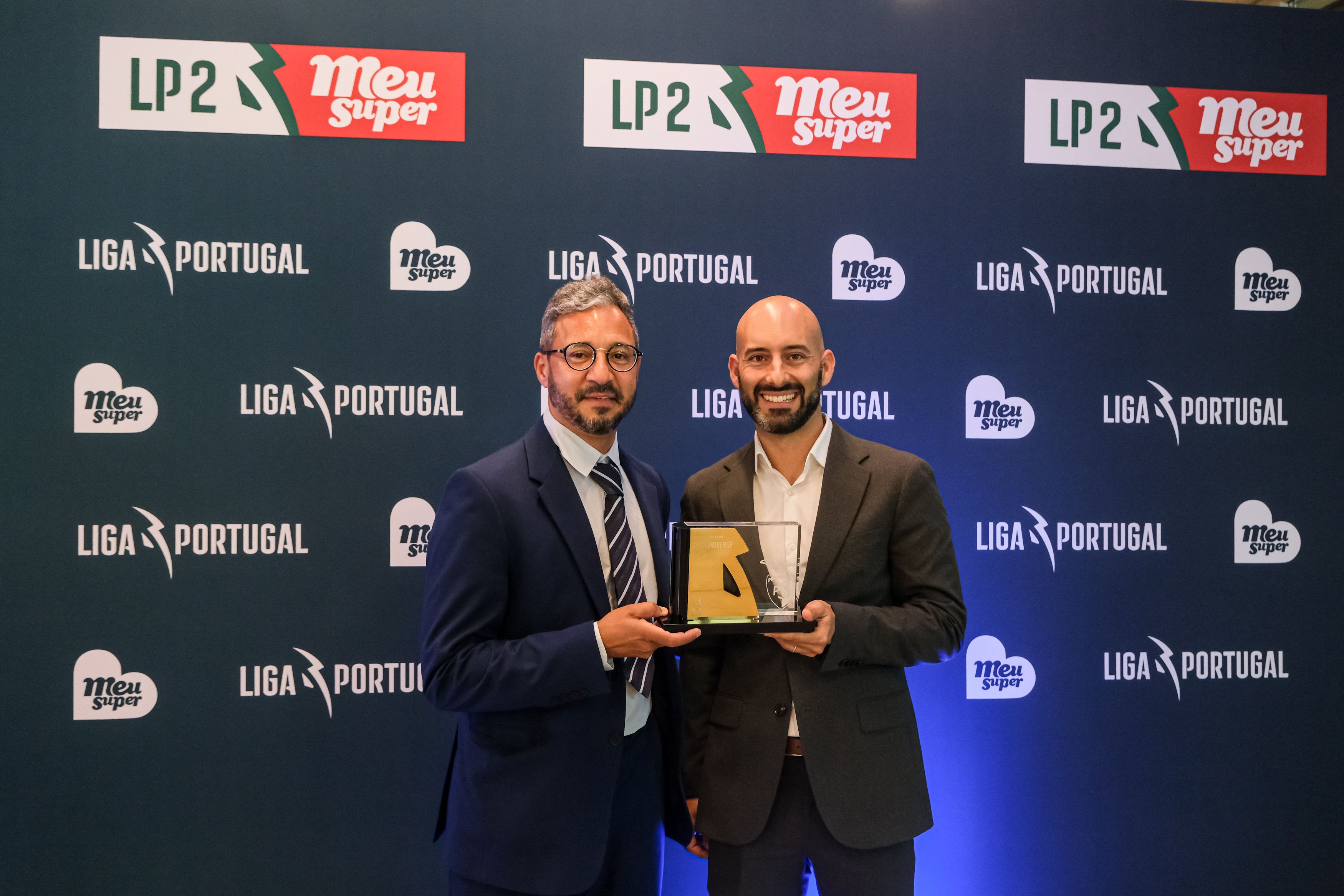 Prémios Relvado da época 2024-25 para SL Benfica e Portimonense