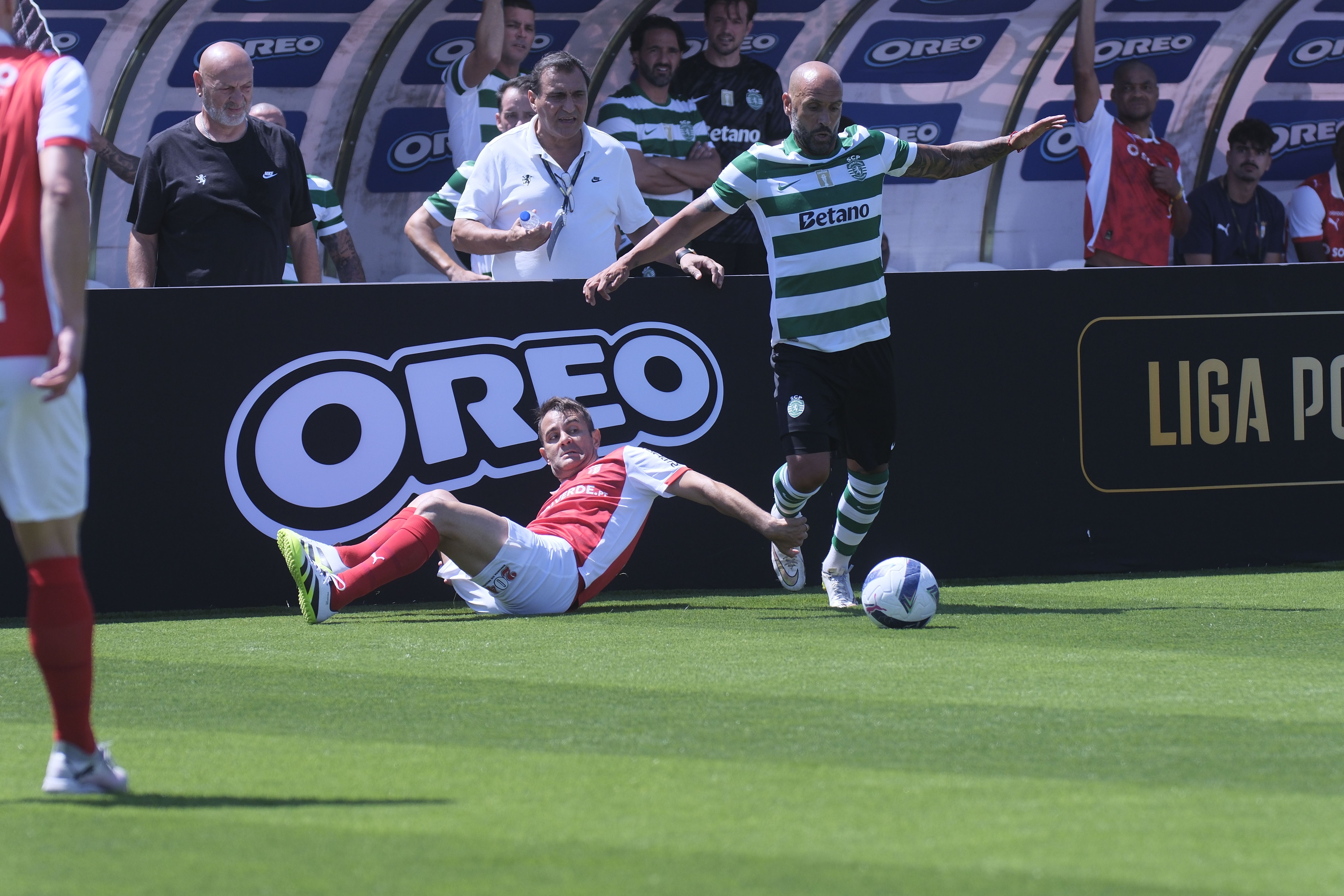 Adeptos em força na Nazaré: as fotos do segundo dia do Liga Portugal Legends