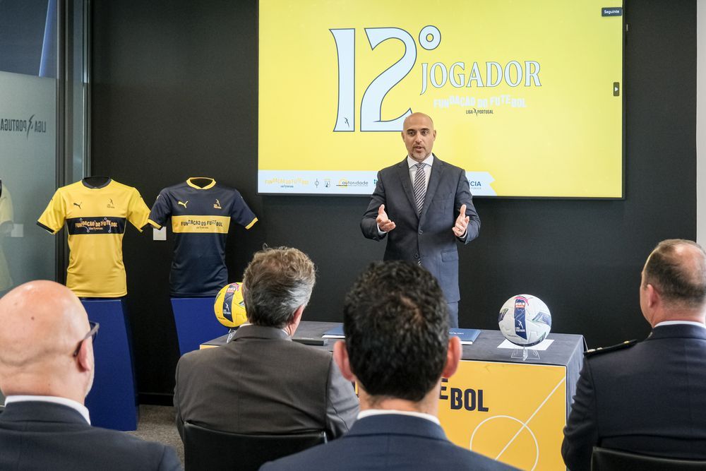 Fundação do Futebol – Liga Portugal lança “12.º Jogador” com APAF, APCVD, DGEstE, GNR e PSP