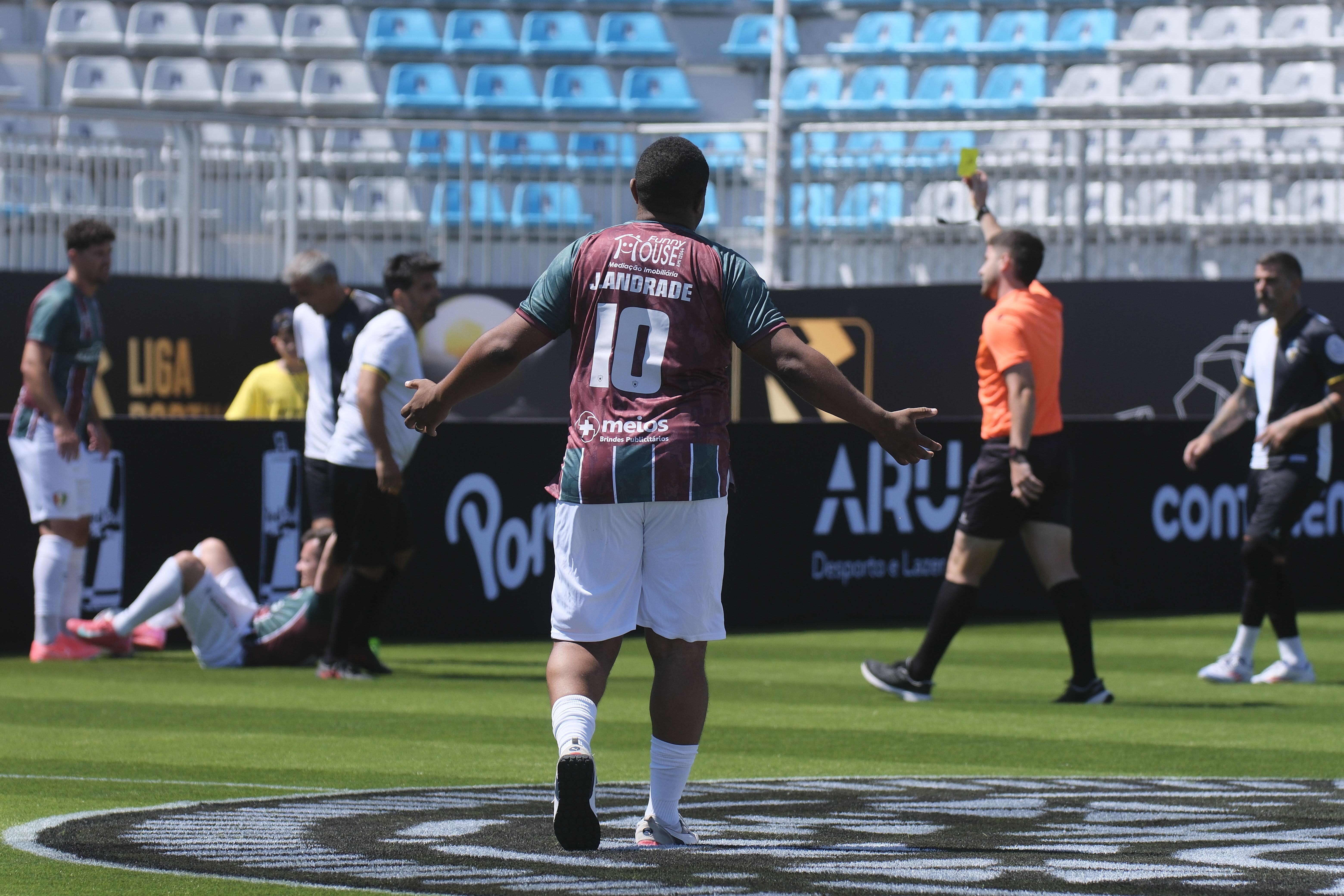 Lendas dão brilho ao verão: as melhores imagens do primeiro dia do Liga Portugal Legends