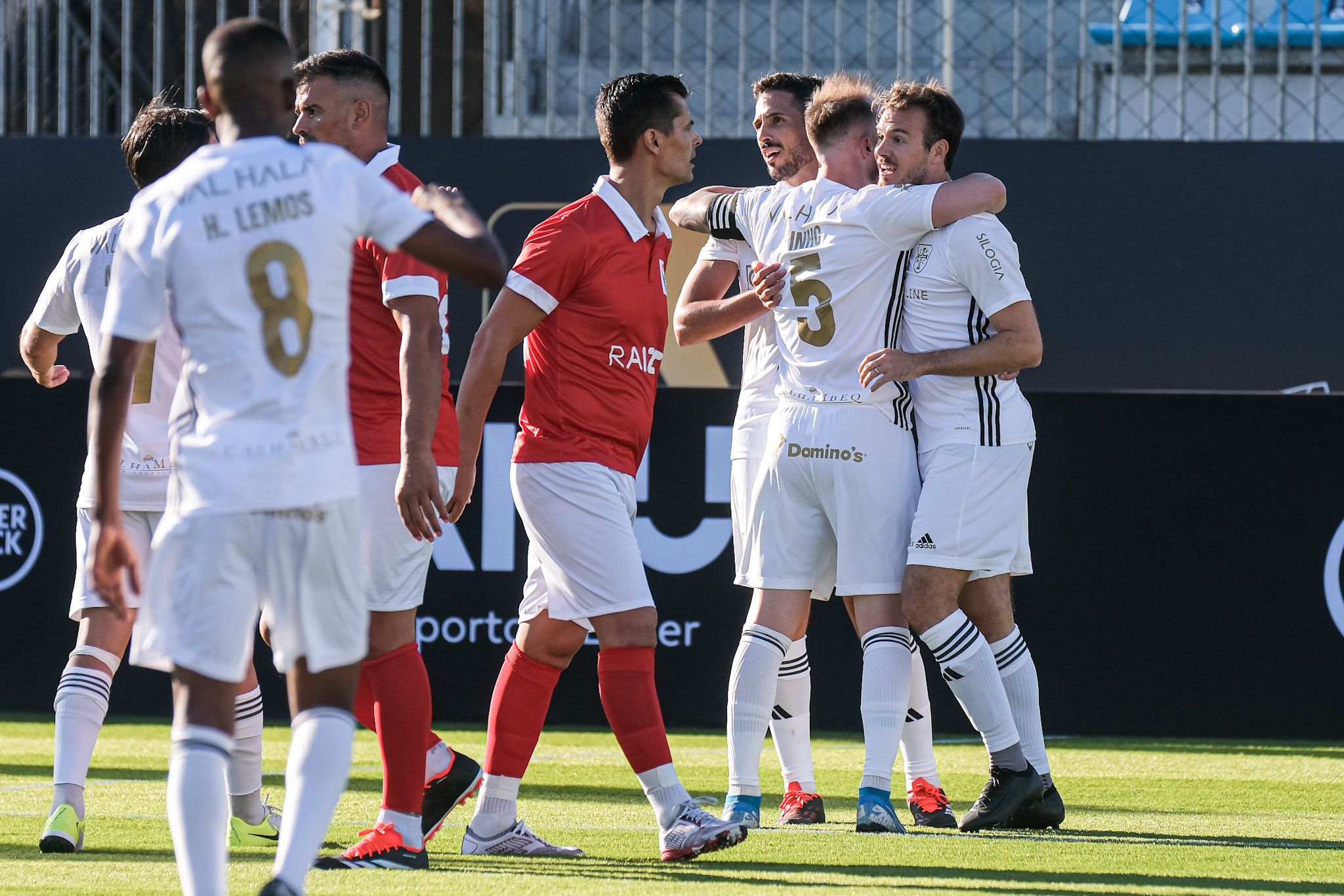 Lendas dão brilho ao verão: as melhores imagens do primeiro dia do Liga Portugal Legends