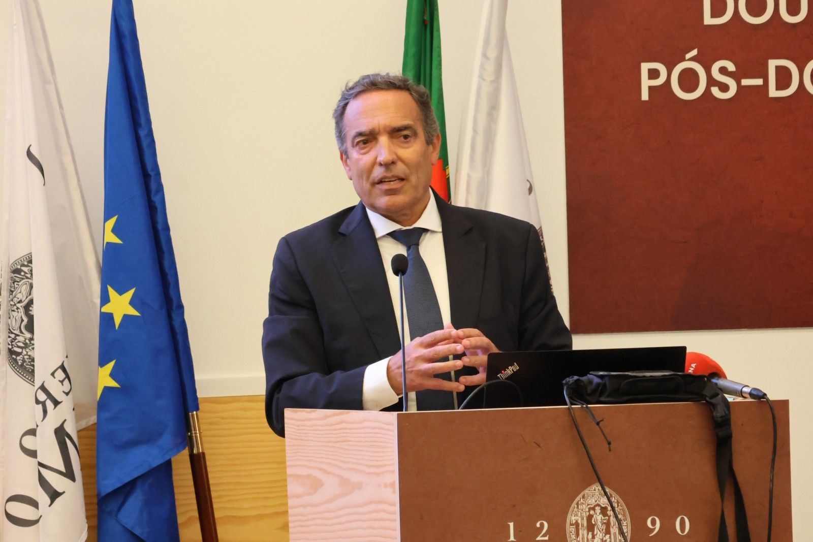 Reinaldo Teixeira em palestra na Universidade de Coimbra