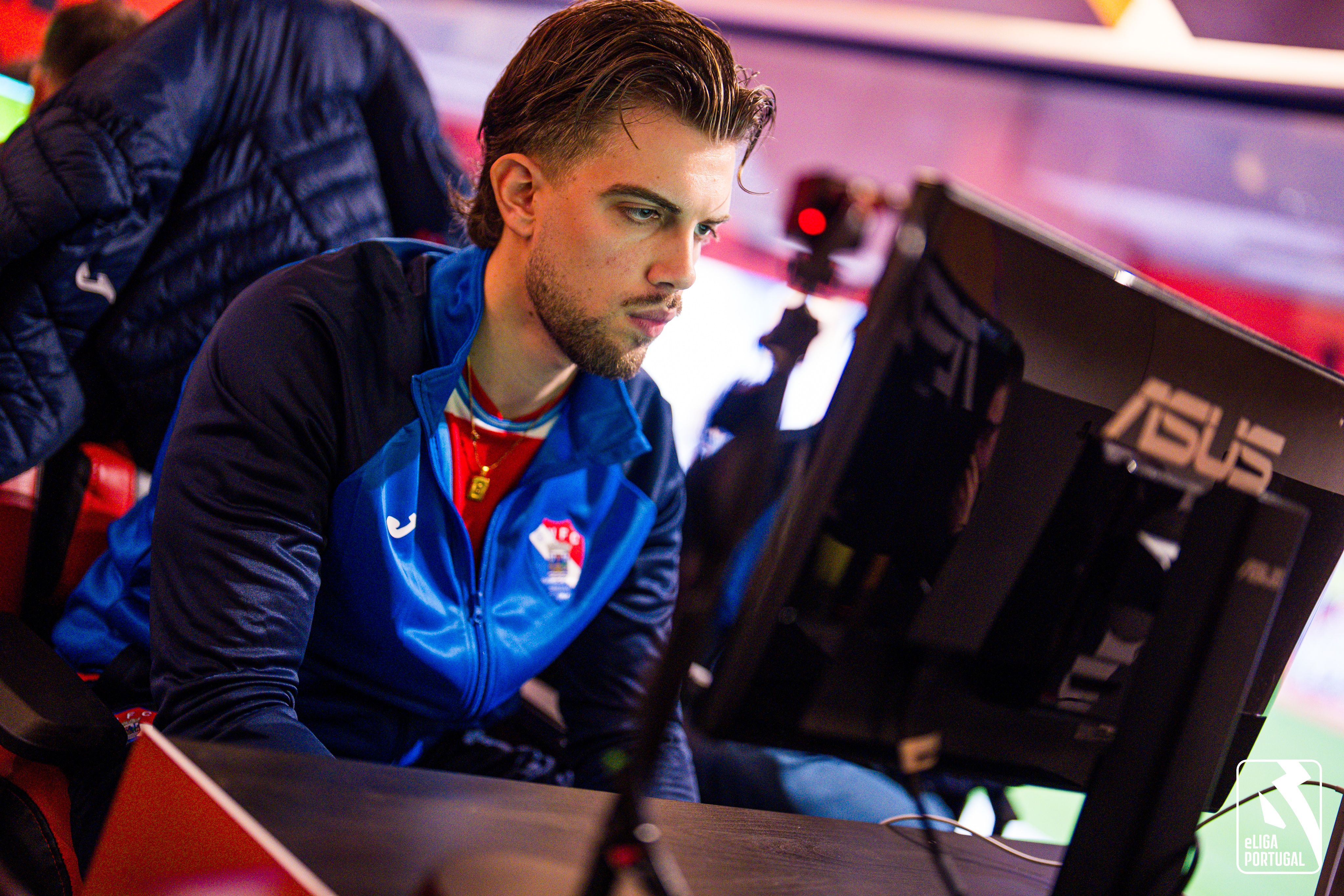 Santa Clara reconquista a Taça eLiga Portugal