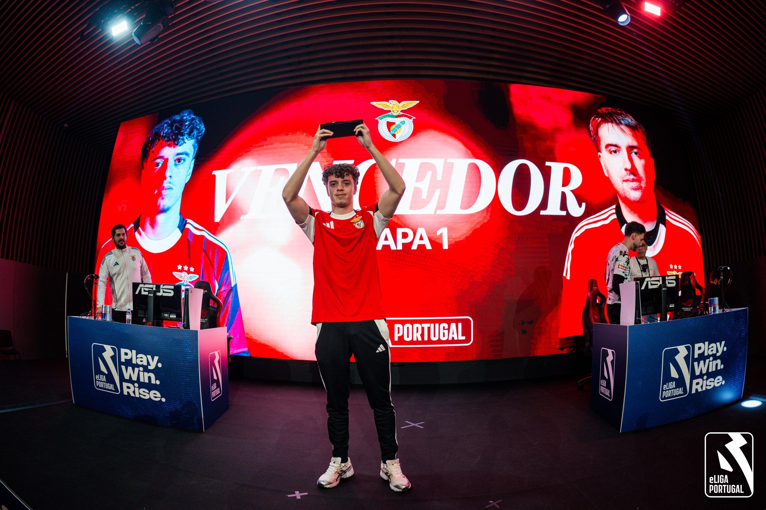 SL Benfica Esports vence Etapa 1