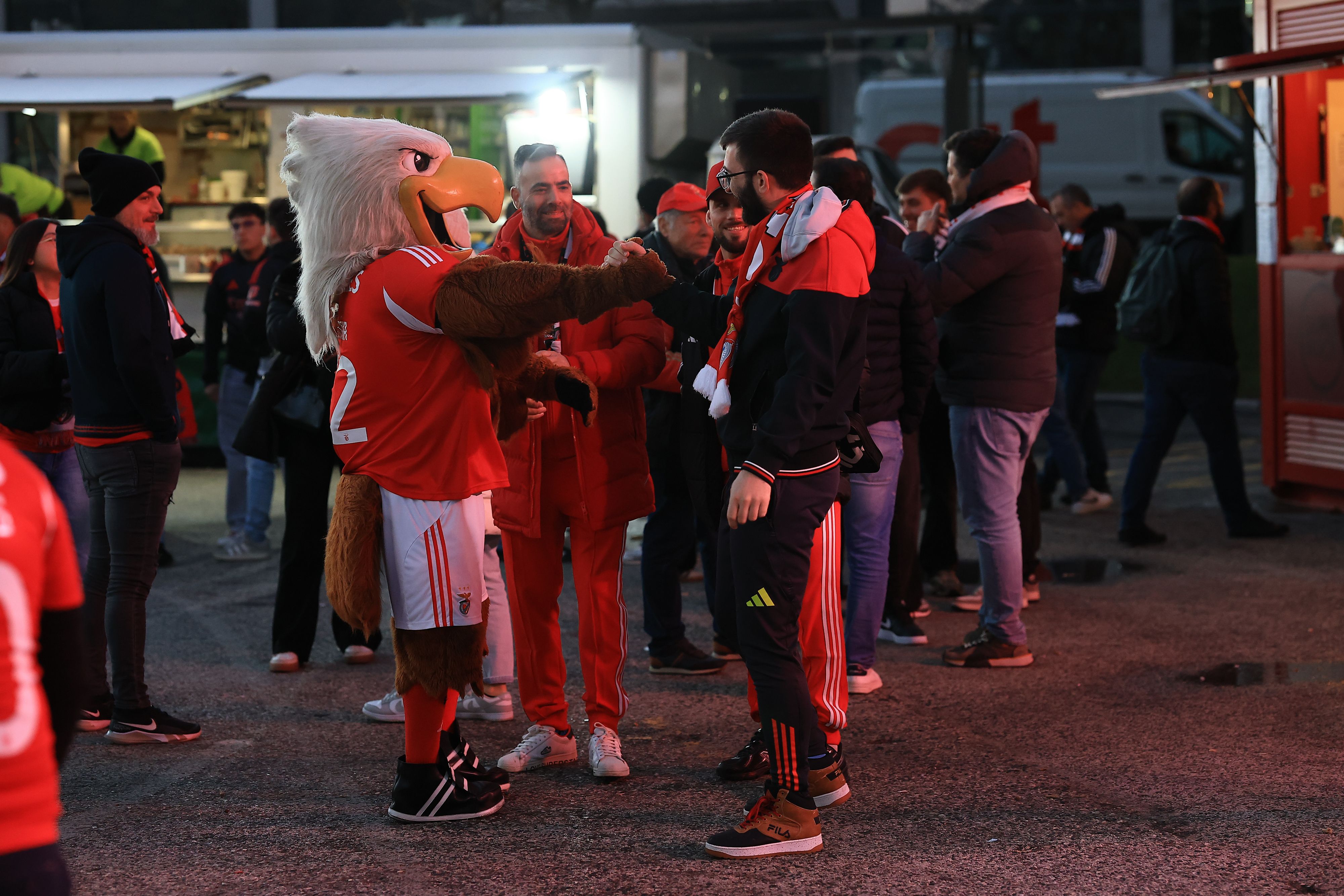 Meeting Points recebem adeptos para final histórica da Allianz CUP