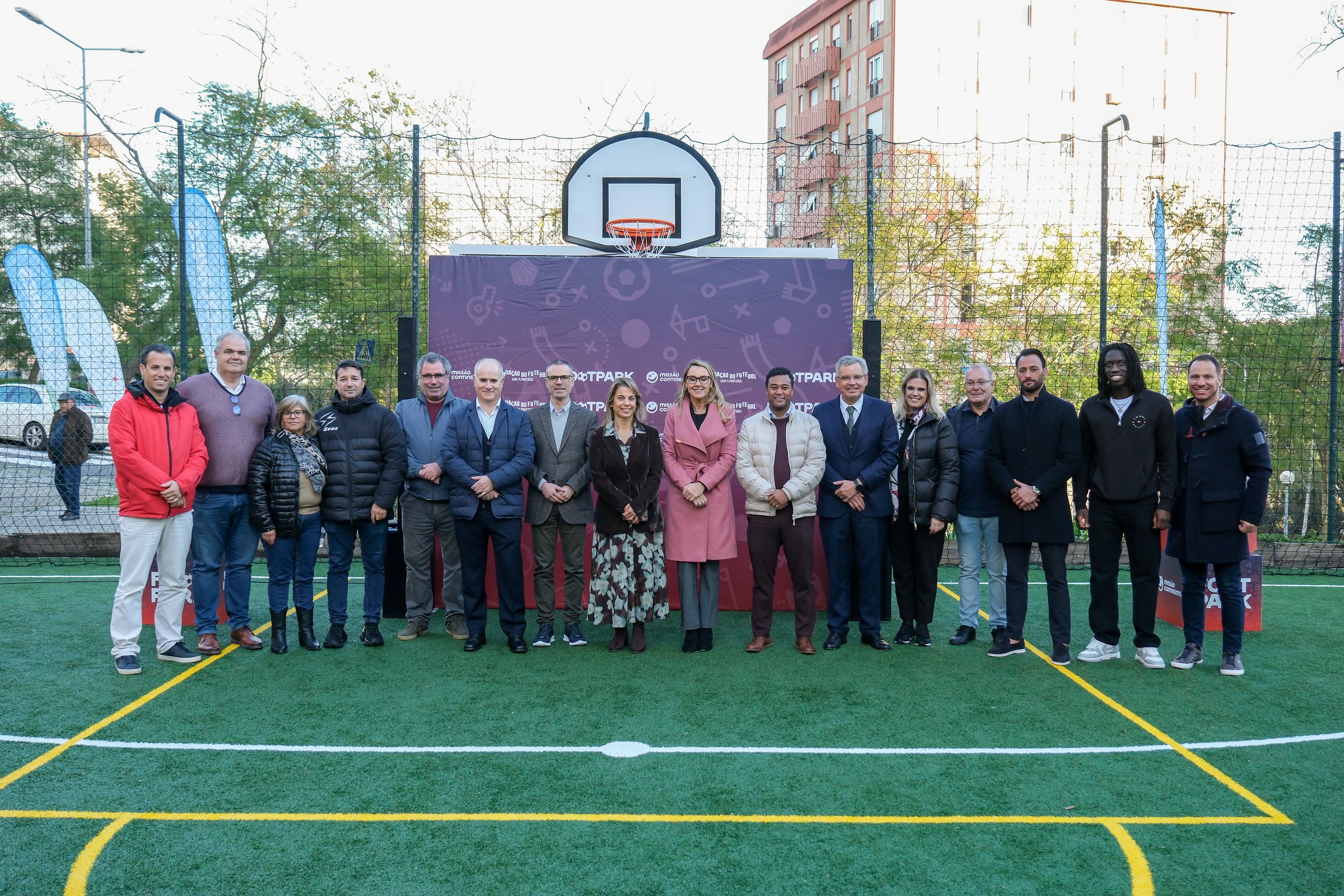 Novo campo do projeto FOOTPARK inaugurado em Loures
