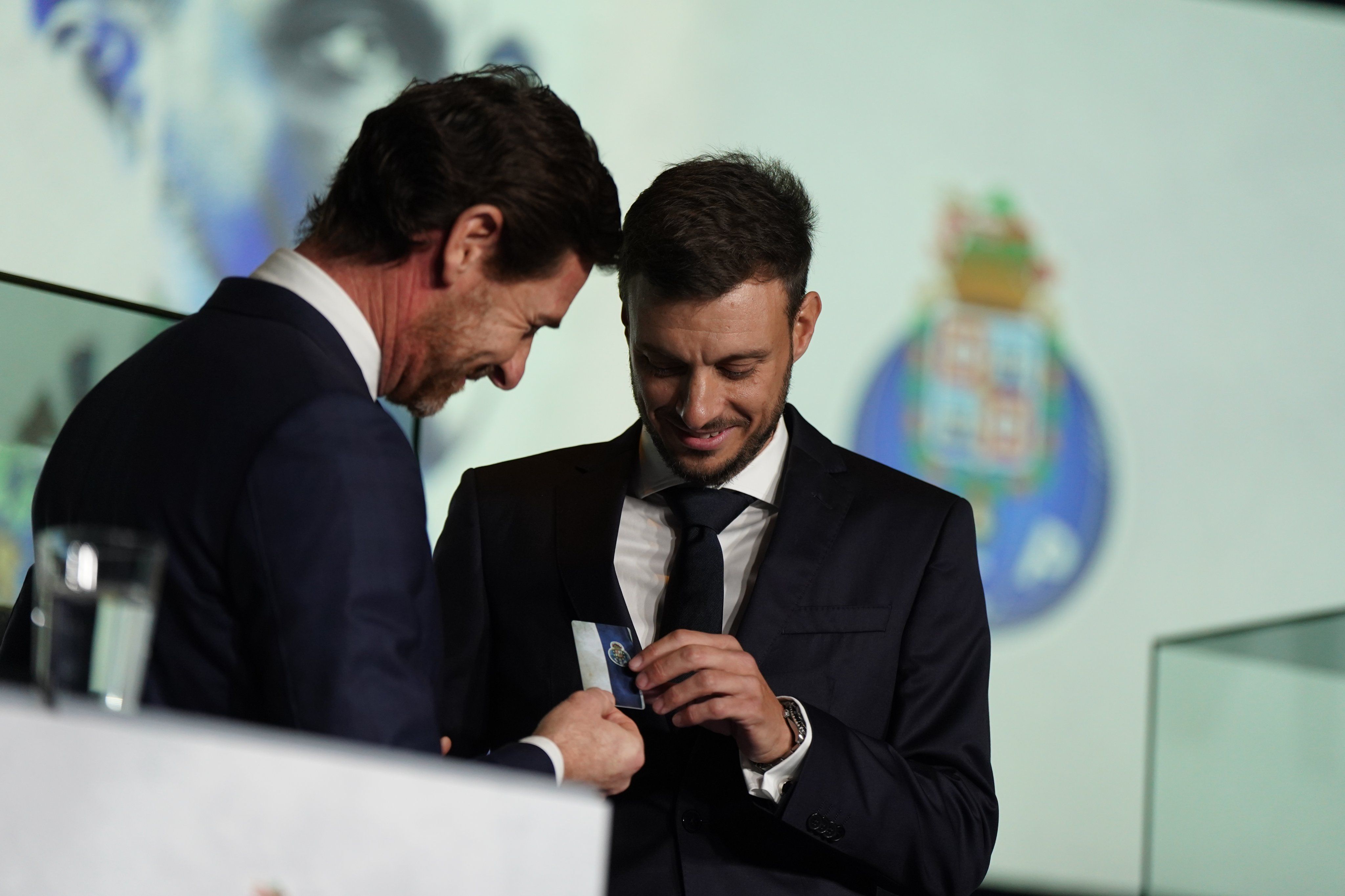 O raio-x a Martín Anselmi: o percurso e a filosofia do novo treinador do FC Porto