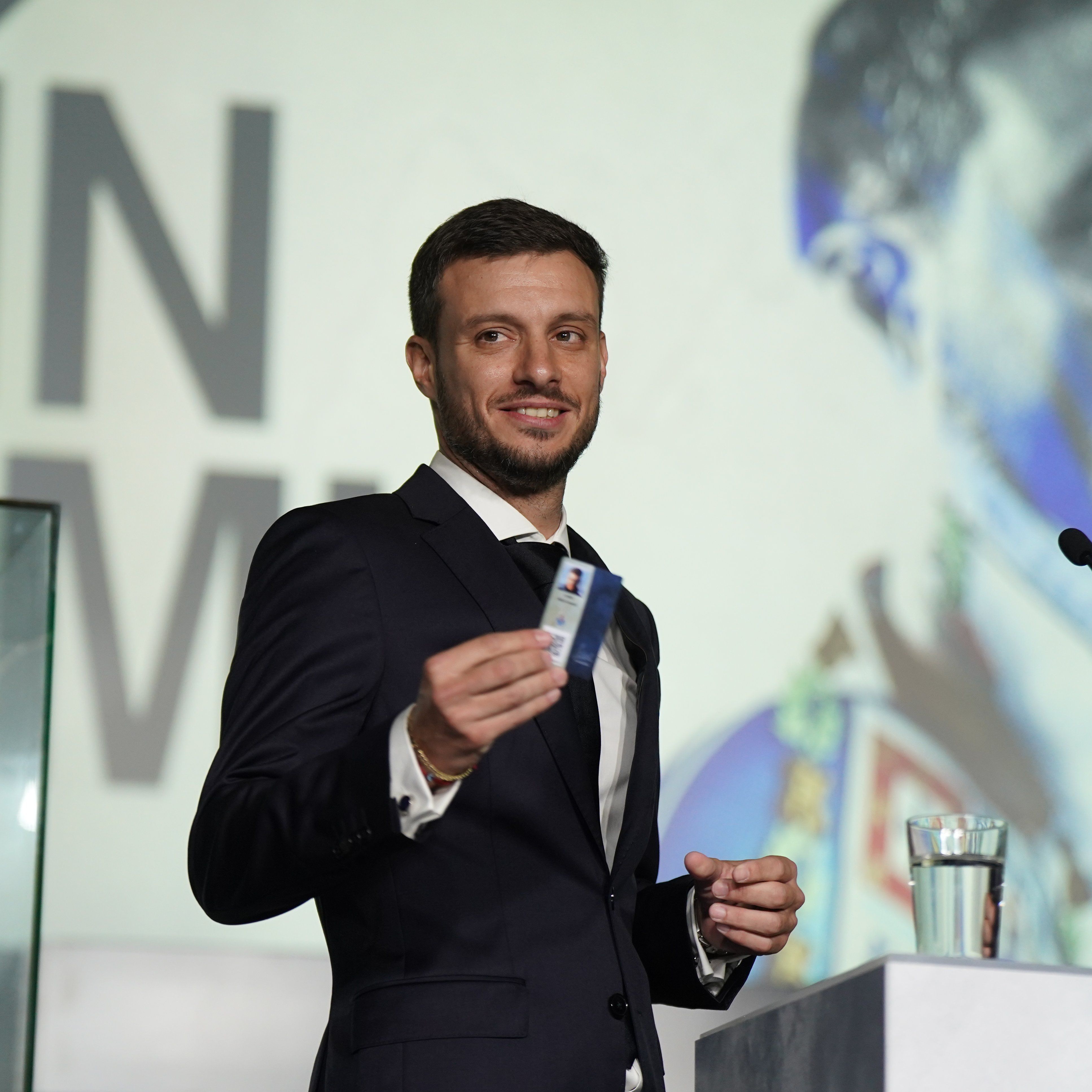 O raio-x a Martín Anselmi: o percurso e a filosofia do novo treinador do FC Porto