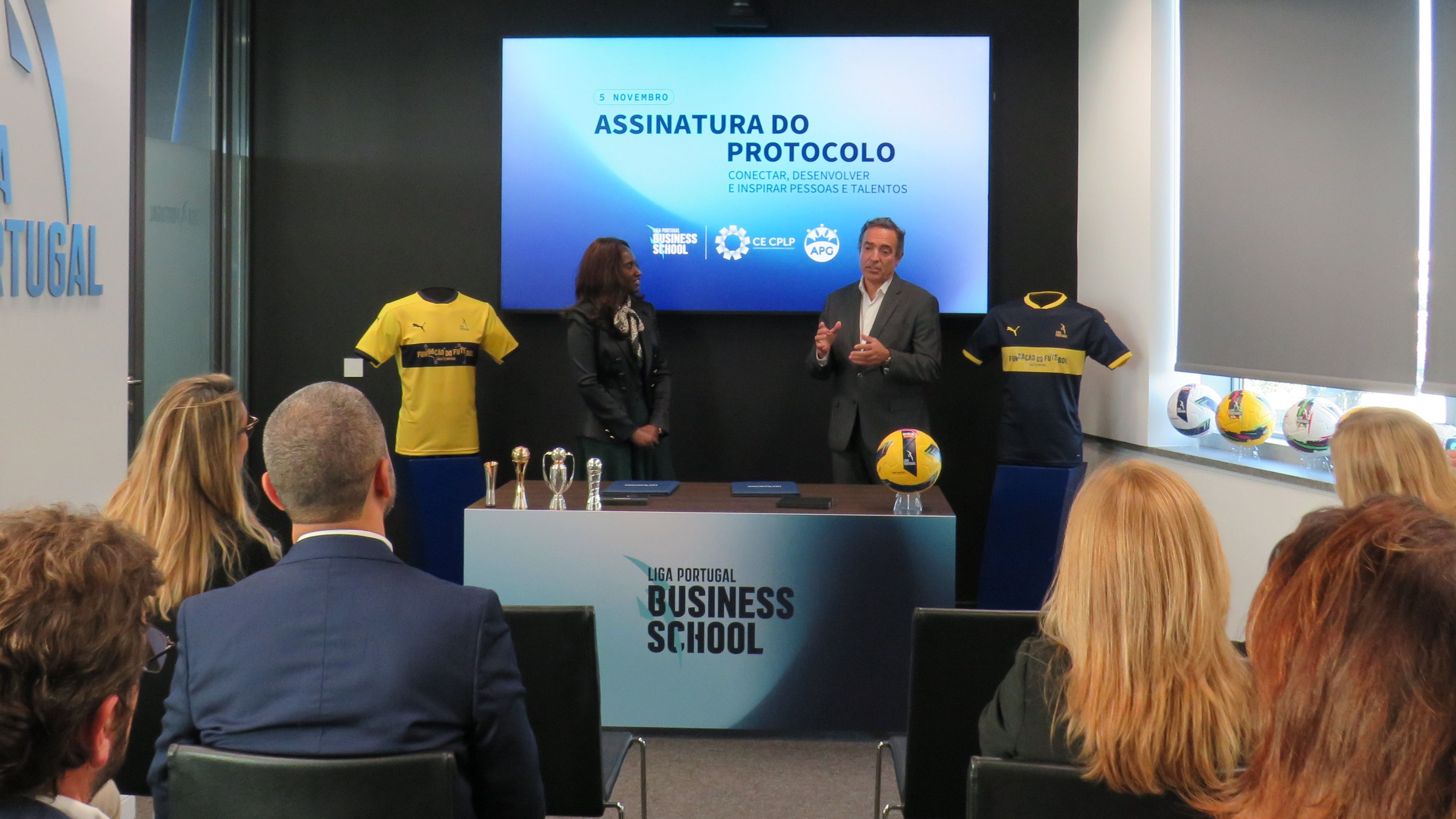 Liga Portugal Business School reforça rede de parcerias com dois novos protocolos