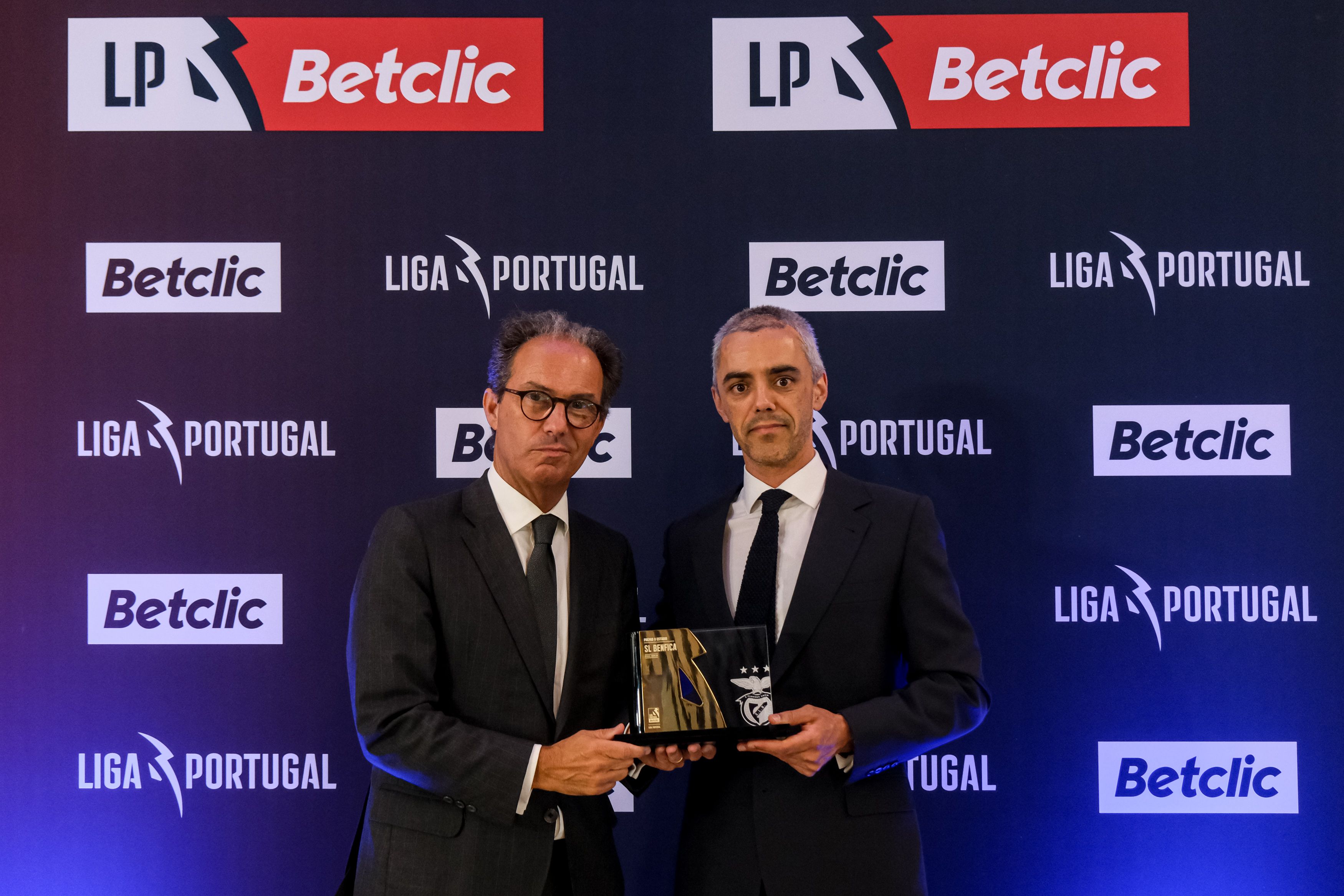 SL Benfica e FC P. Ferreira distinguidos com Prémio Estádio