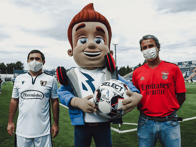 Campanha "Camisola 12" marcou jornada inaugural da Liga NOS
