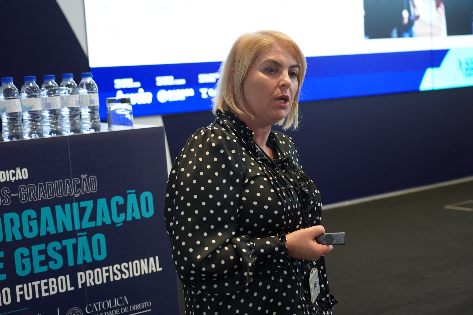 Mesa-redonda sobre segurança e organização de jogo em "Organização e Gestão"
