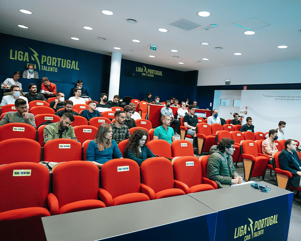 Luís Campos, Daniel Sousa, Pedro Araújo, Duarte Gomes e Eduardo Cunha em Organização e Gestão