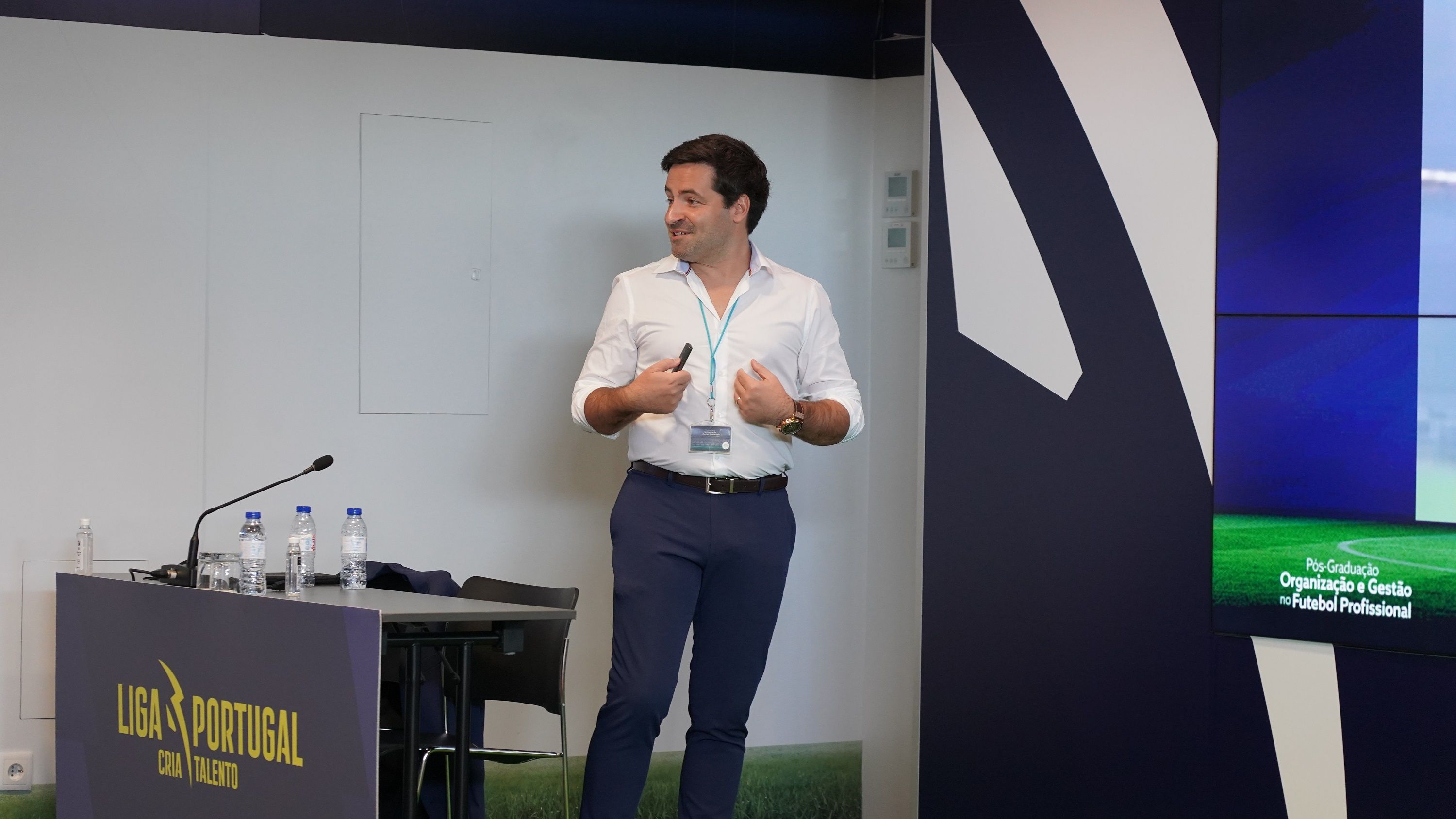 Rui Cerqueira e João Moreira lecionam em “Comunicação no Futebol Profissional”