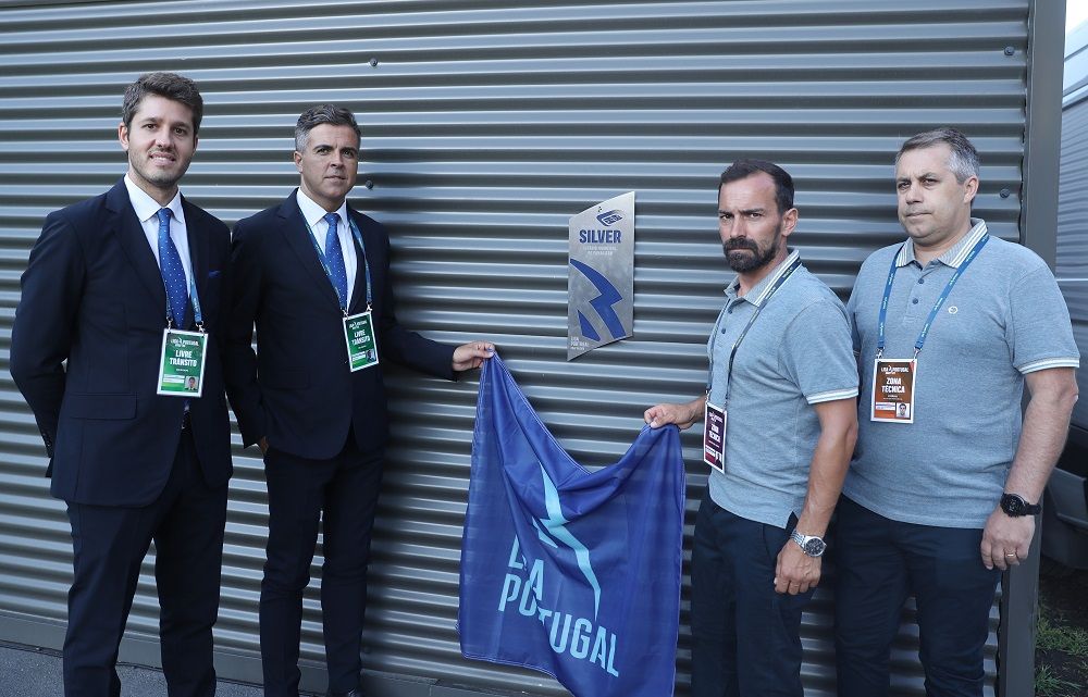 Liga Portugal entregou placas de certificação de estádios