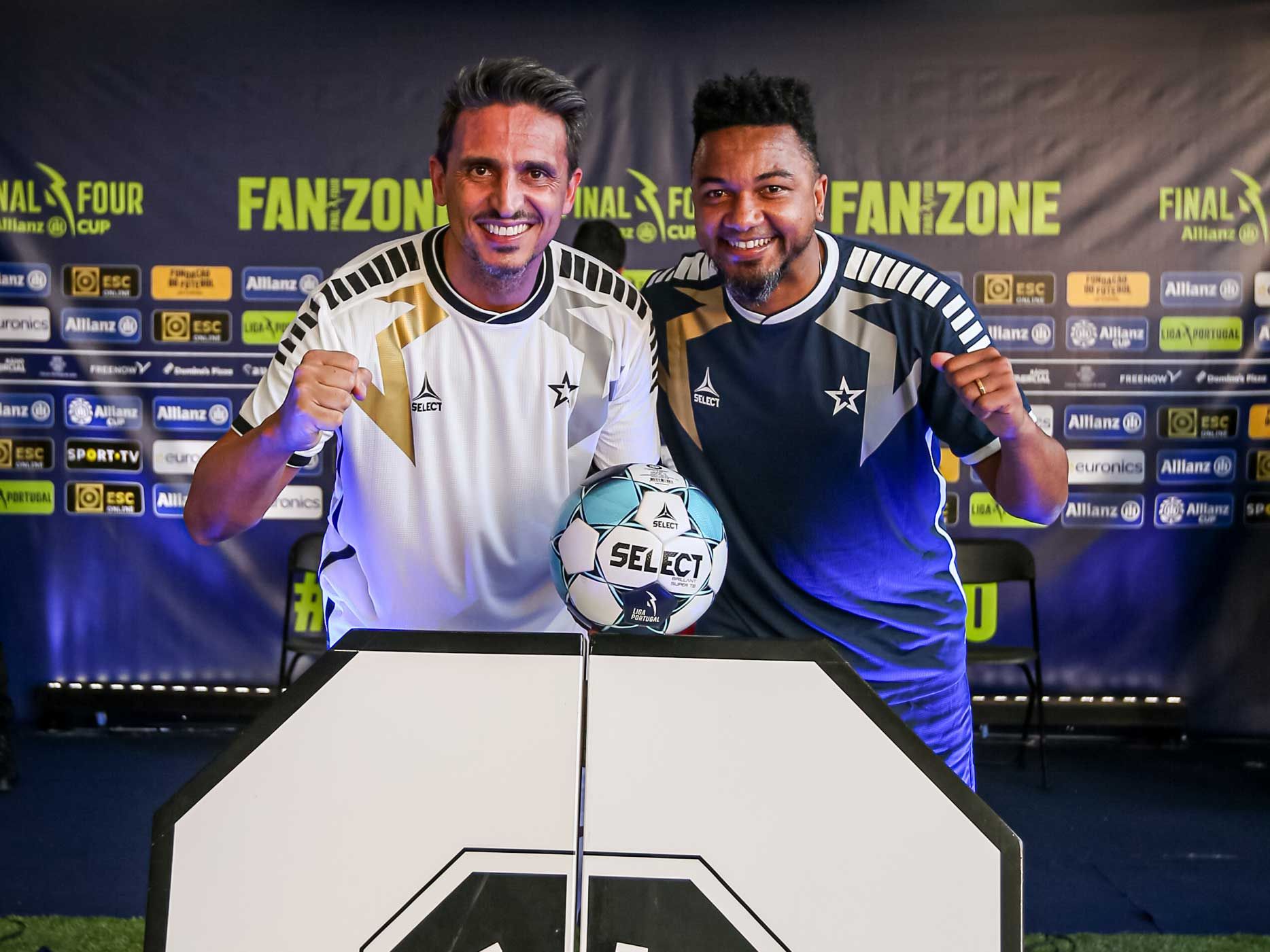 Embaixadores da Liga Portugal e Influenciadores estreiam relvado do Miniestádio