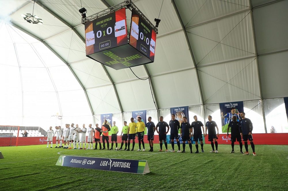 Embaixadores da Liga Portugal e Rádio Comercial estreiam relvado do Miniestádio
