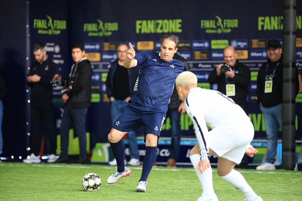 Embaixadores da Liga Portugal e Rádio Comercial estreiam relvado do Miniestádio