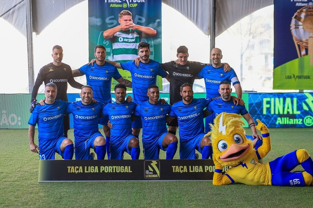 Estoril Praia conquista Taça da Liga Legends
