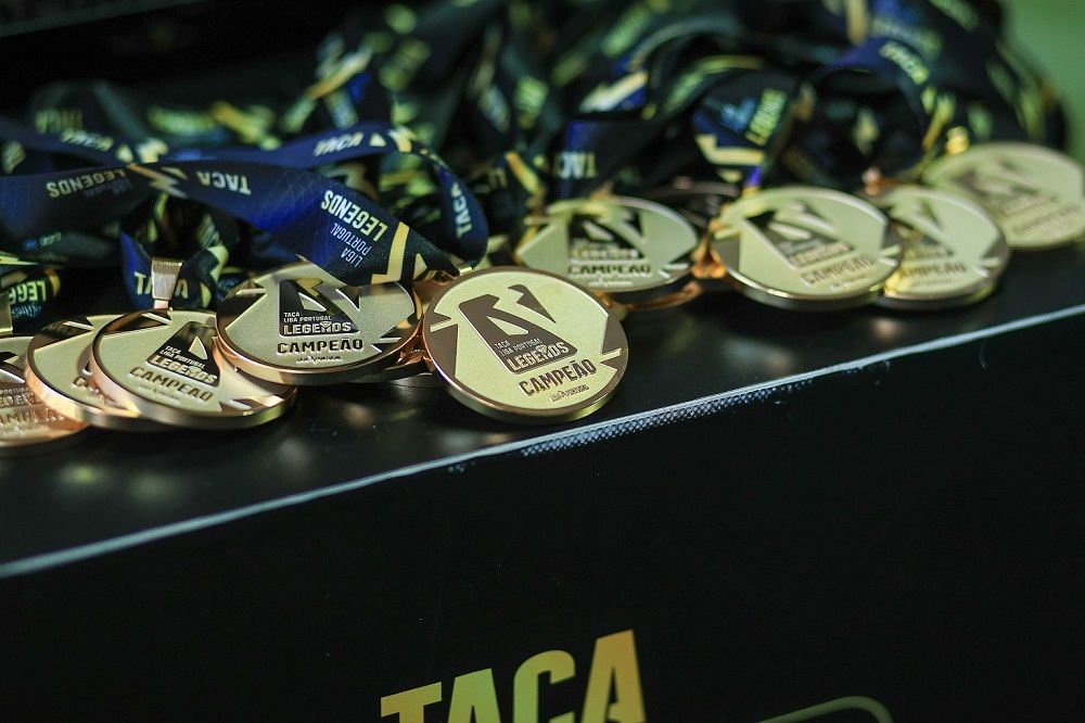 Estoril Praia conquista Taça da Liga Legends