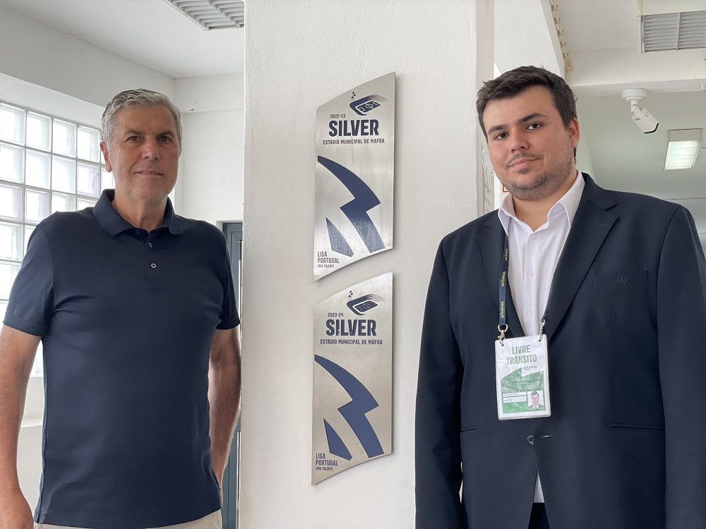 Liga Portugal entrega placas de certificação de estádios