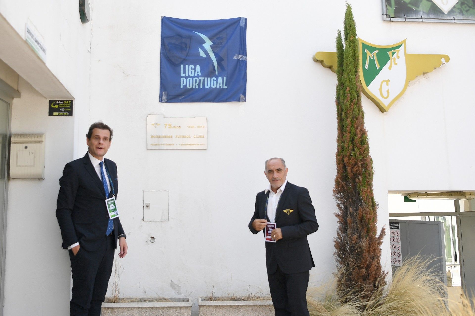 Liga Portugal entrega placas de certificação de estádios
