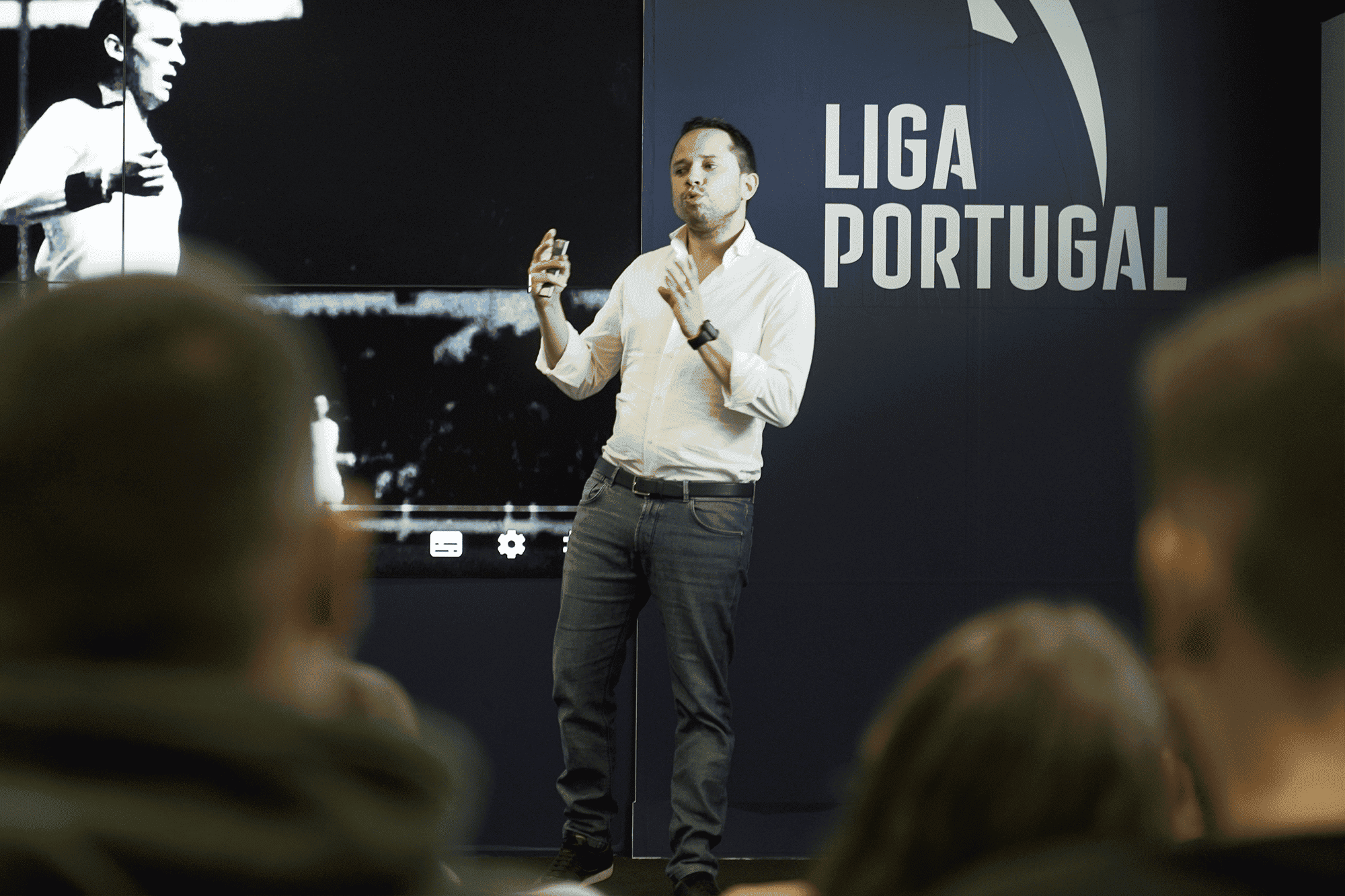As Marcas e Ativações na Pós-Graduação em Comunicação