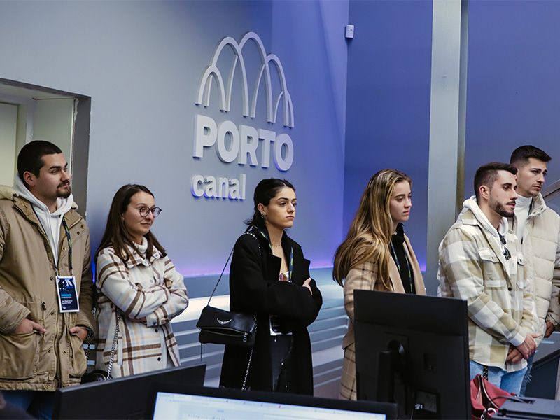 Pós-Graduação em Comunicação visitou instalações do Porto Canal