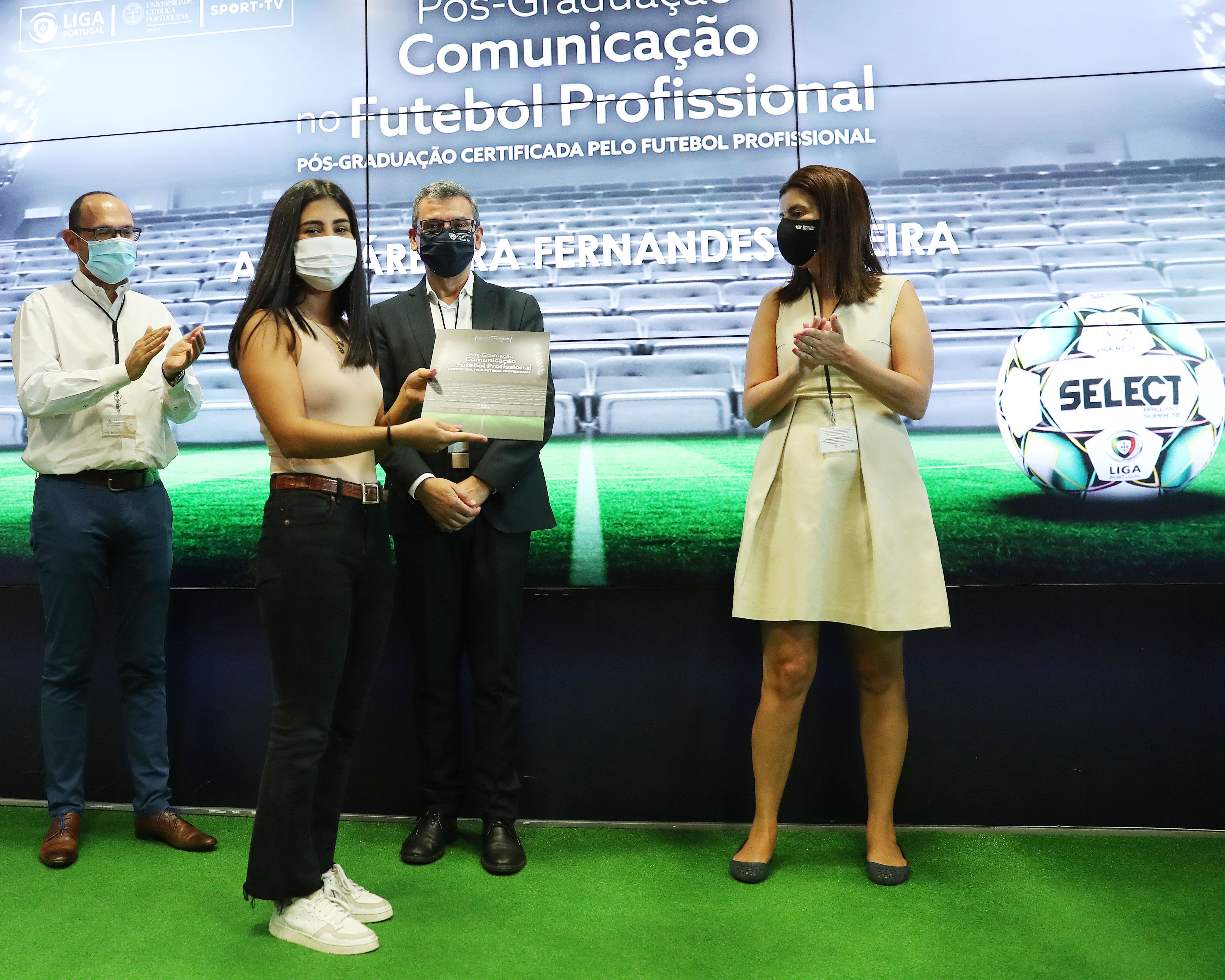 Entrega de certificados da Pós-Graduação em Comunicação no Futebol Profissional
