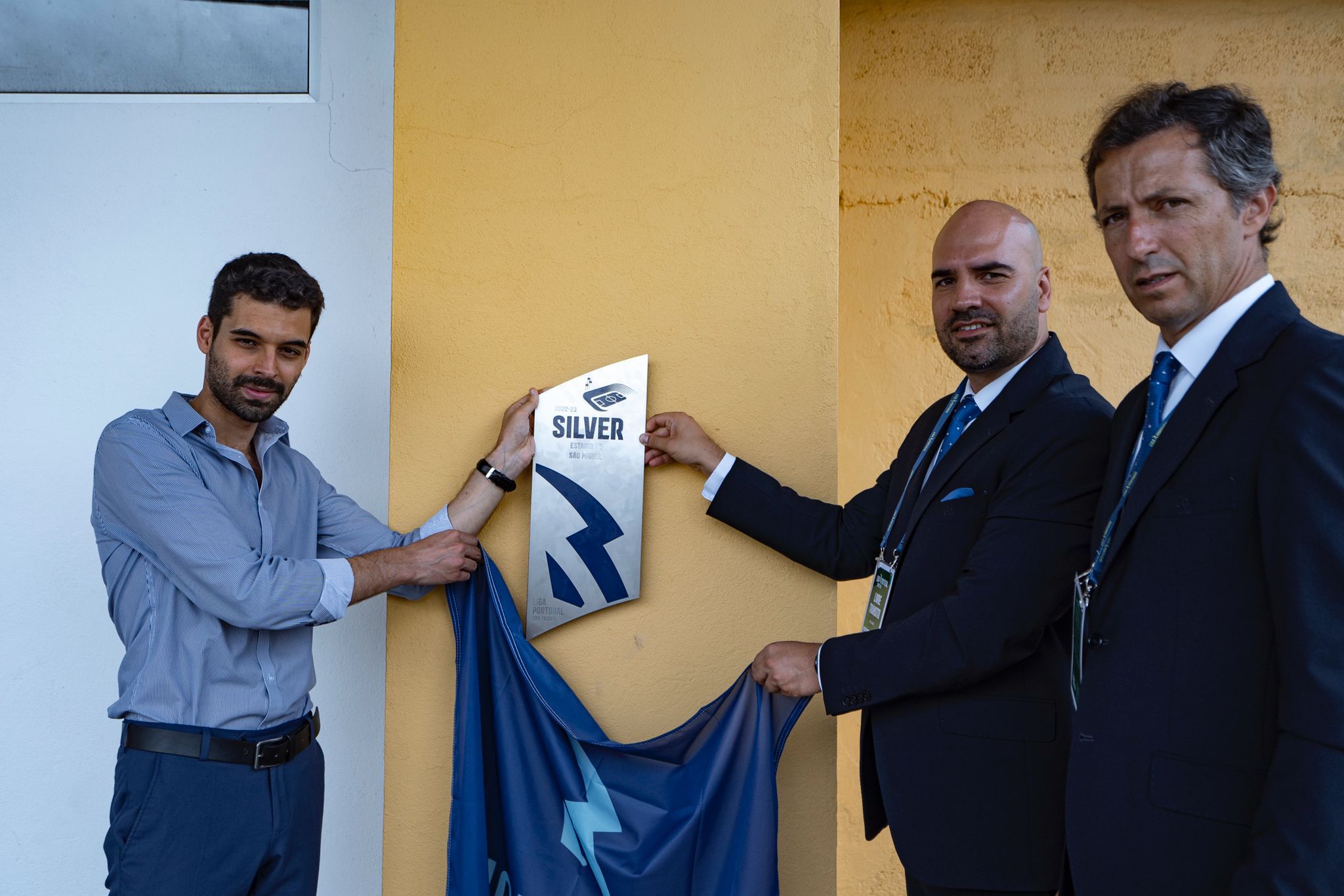Liga Portugal entrega placas de certificação de estádios