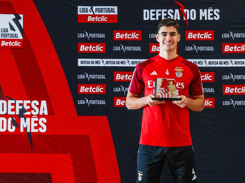 Prémios entregues aos jogadores do SL Benfica