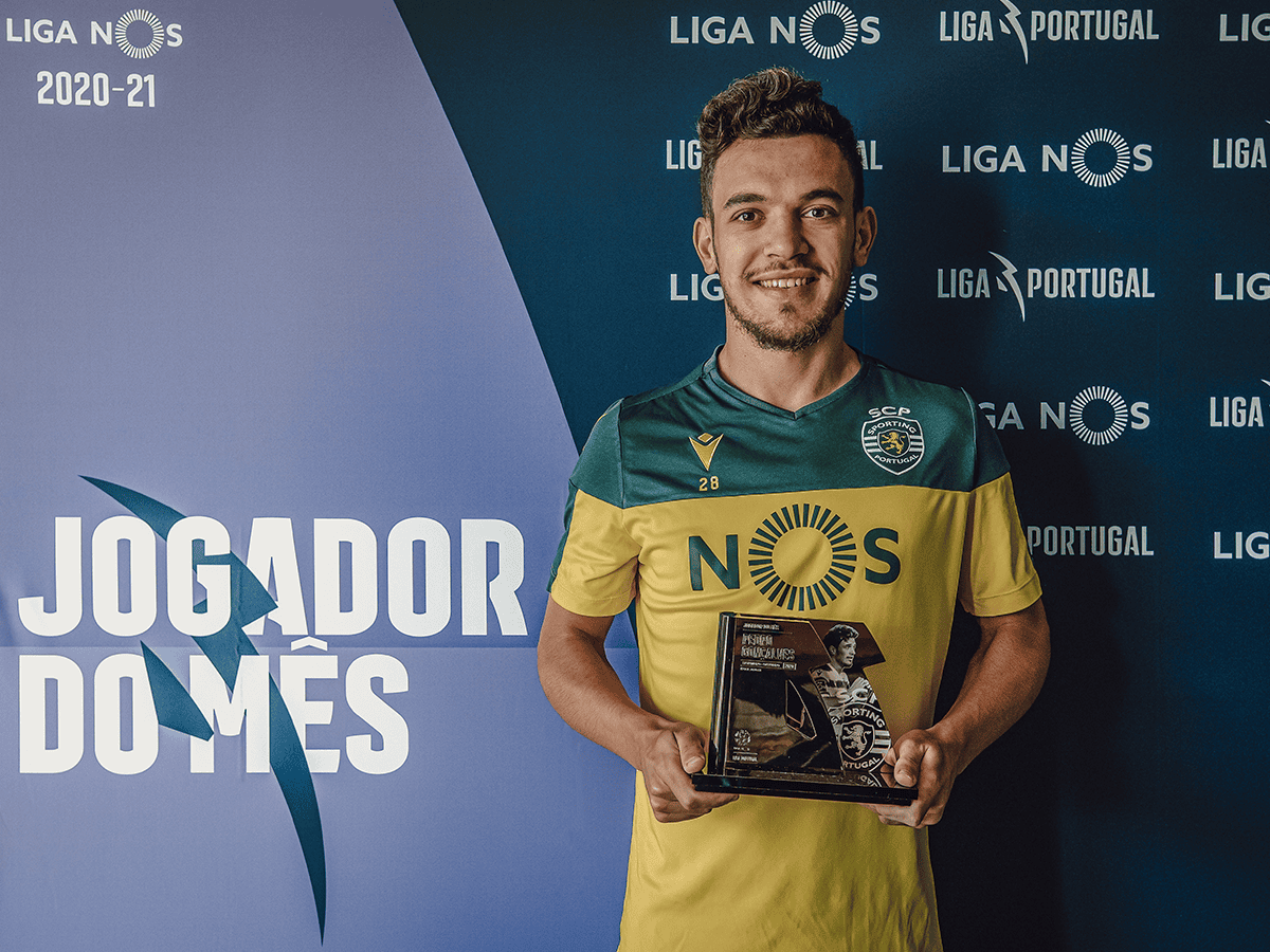 Pedro Gonçalves recebeu distinções dos meses de setembro e outubro
