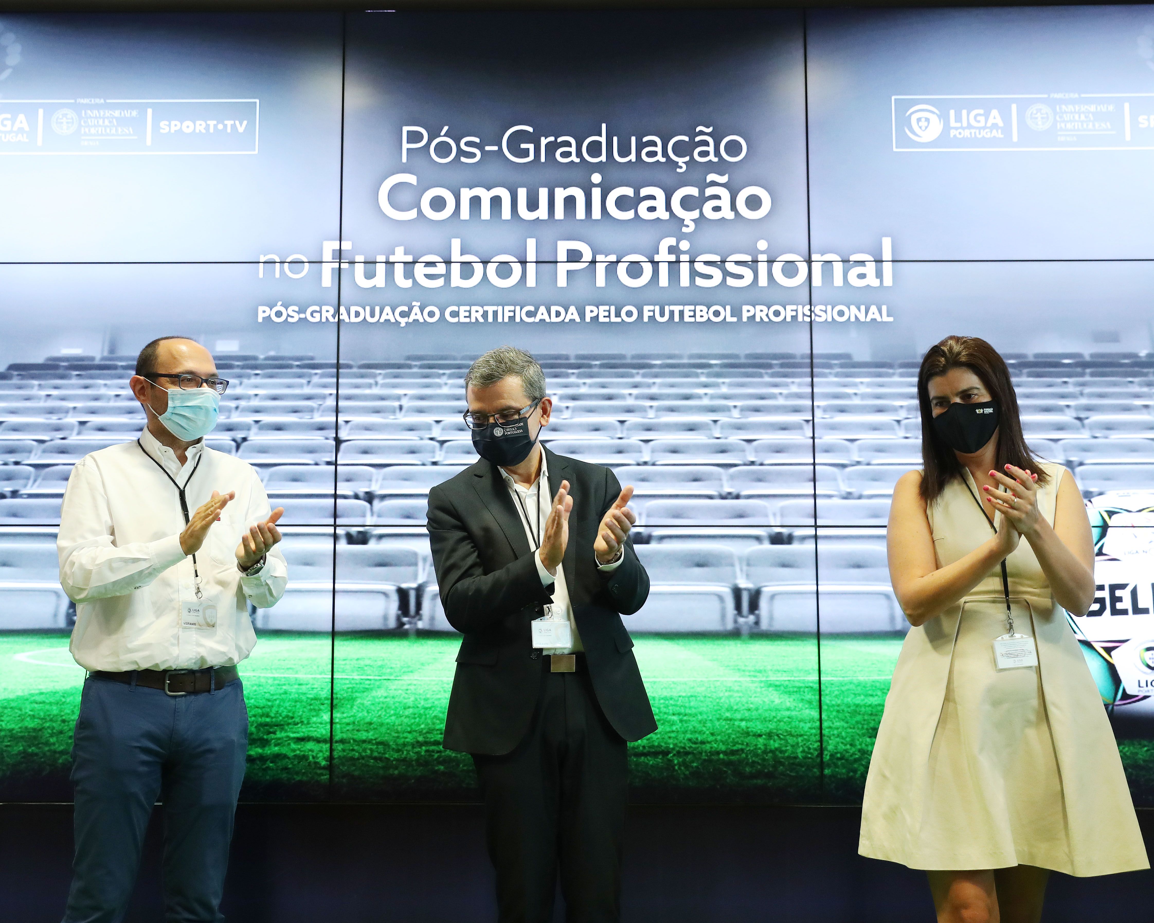 Entrega de certificados da Pós-Graduação em Comunicação no Futebol Profissional