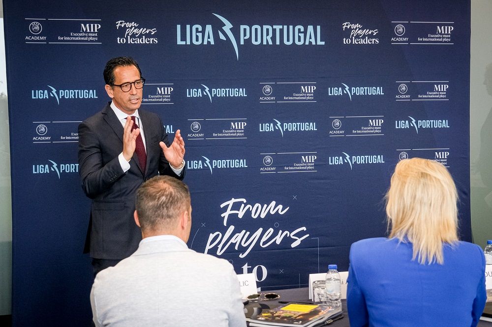 Pedro Proença deu aula no Master for International Players da UEFA