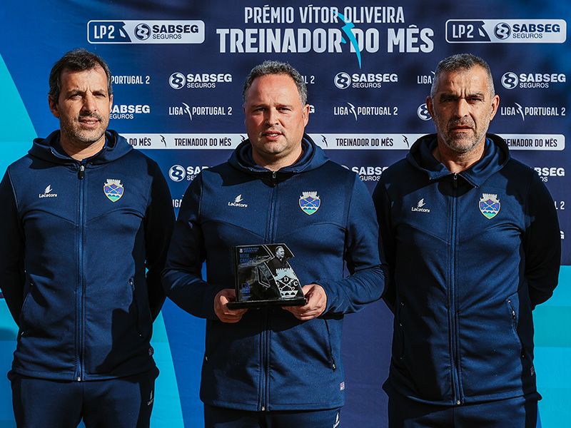 Vitor Campelos: “Dedico este prémio a todos os treinadores da Liga Portugal SABSEG”