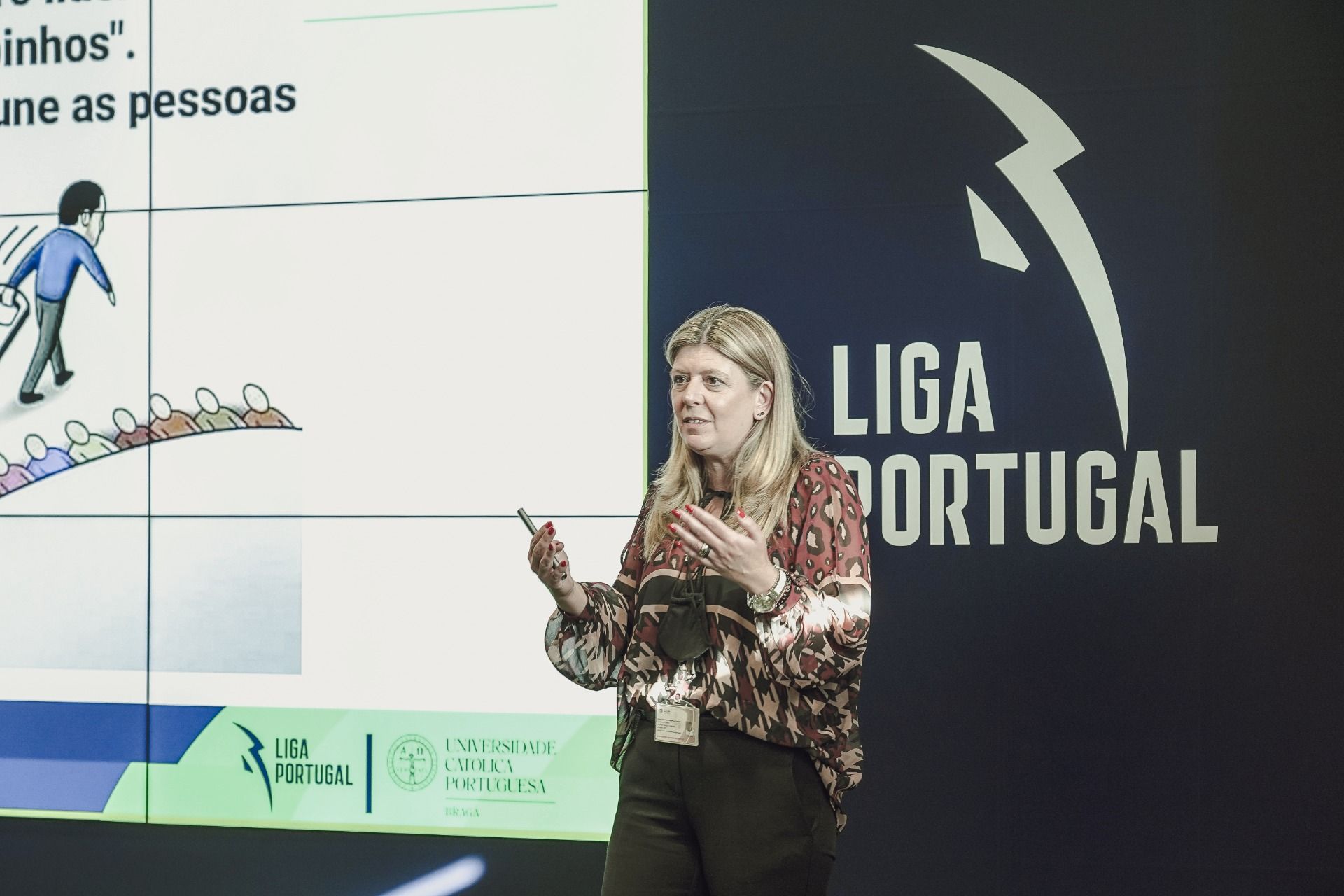 Sónia Carneiro e Jaime Teixeira em "Comunicação no Futebol Profissional"