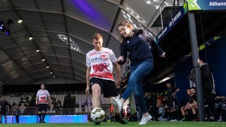 Jogo entre Liga Portugal e CM Leiria coloriu a Fan Zone